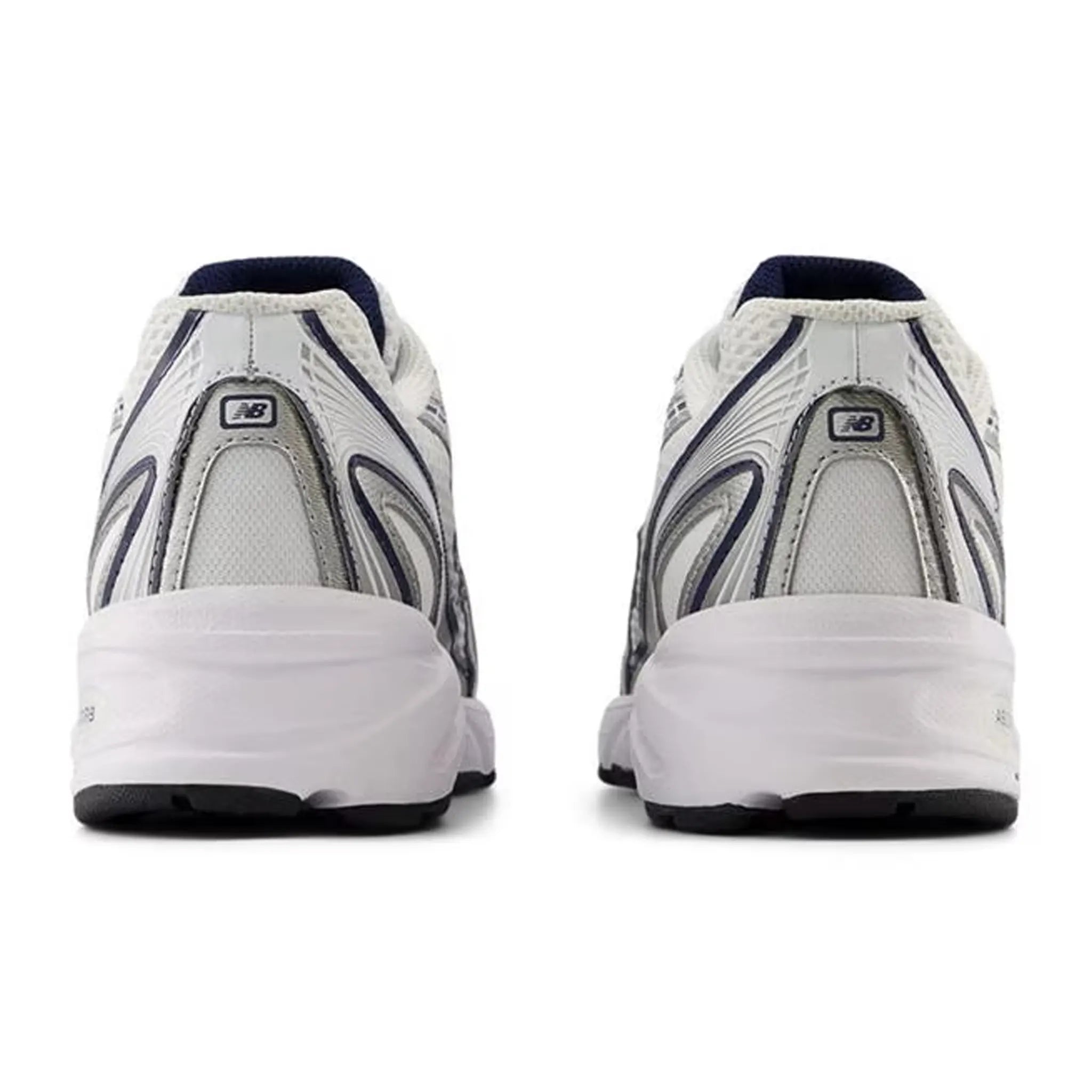 Heel view of New Balance 740 Trainers